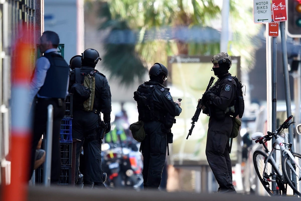Ismert ausztrál sportoló támadta meg a sydney-i terrorkávézót