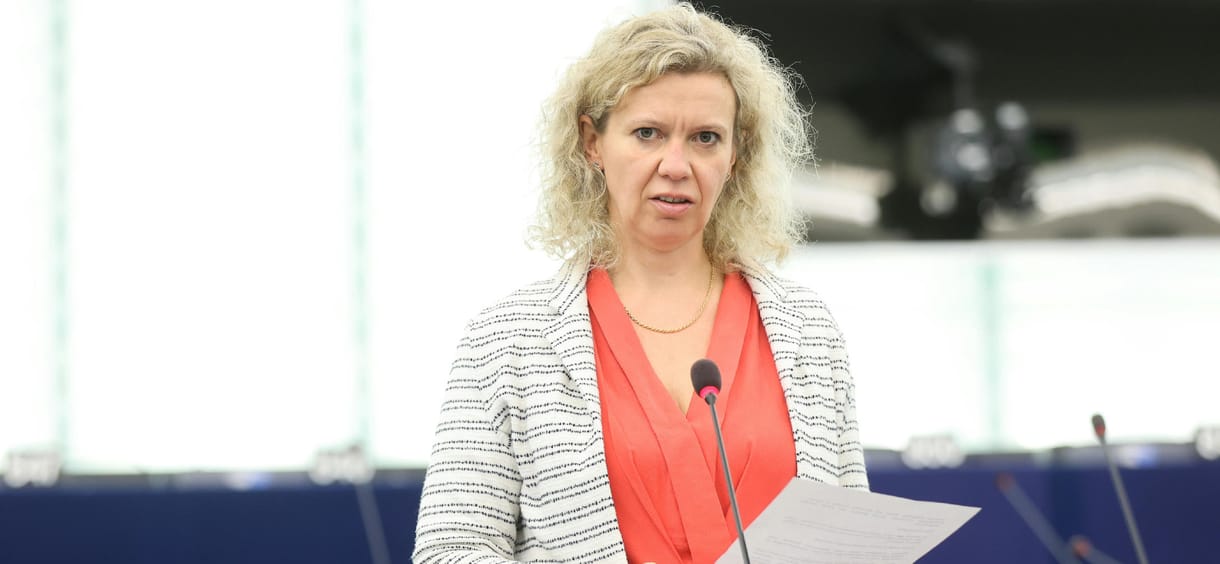Etikai kódexet dolgoztatna ki és kirúgatná a tiszás Kollár Kingát a budapesti Fidesz