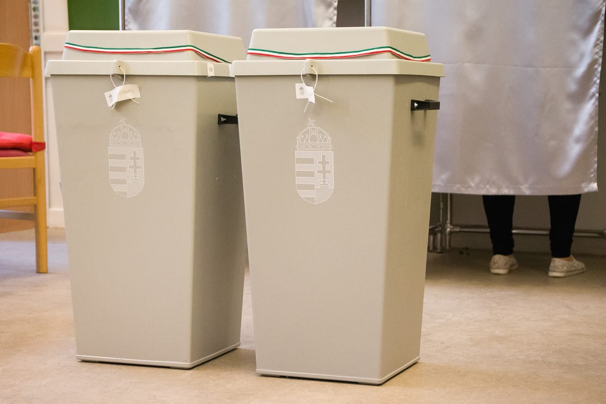 Egy korábban érvénytelenített mozgóurna szavazataival mégis nyert a Fidesz-közeli jelölt Diósdon