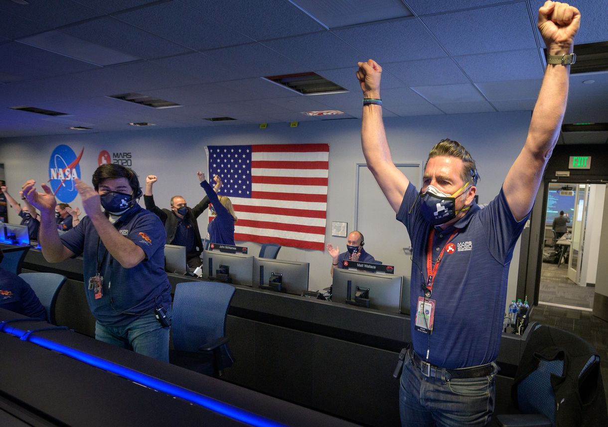 Odaért a Marsra a Perseverance, ismét történelmet írt a NASA