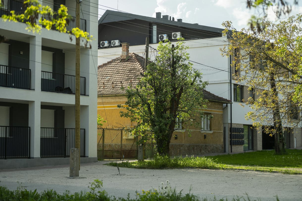 Káosz és tilalom: veszélyes fegyvert ad az önkormányzatok kezébe a kormány a településvédelmi törvénnyel