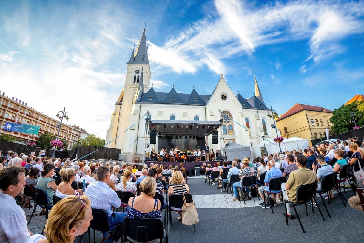 Kiemelkedő külföldi és magyar zenészek fellépéseivel várja látogatóit a Kaposfest
