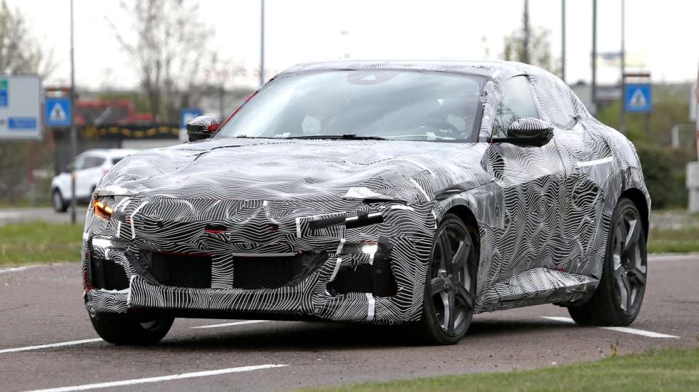 Maranello környékén már nem számít szenzációnak, ha felbukkan a még be sem mutatott Ferrari Purosangue
