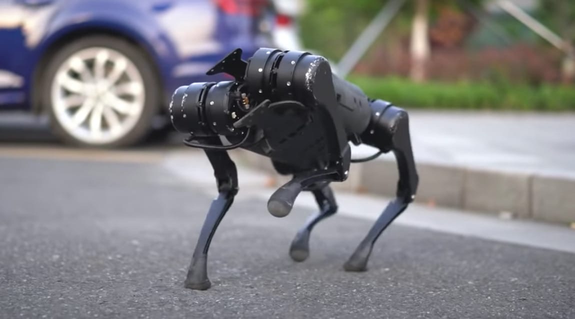 Kínának is van már saját robotkutyája, háziállatnak szánják