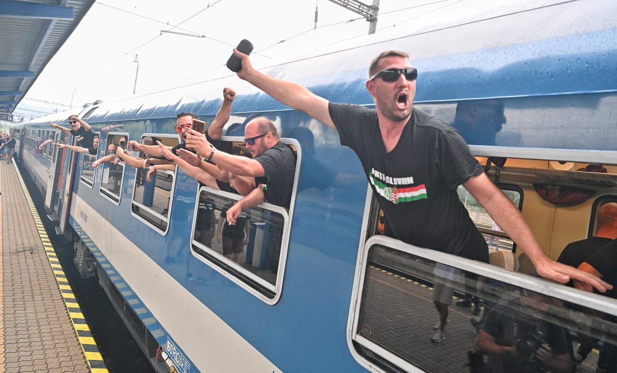 Megcélozza a fradistákat a világ legnagyobb kriptotőzsdéje 