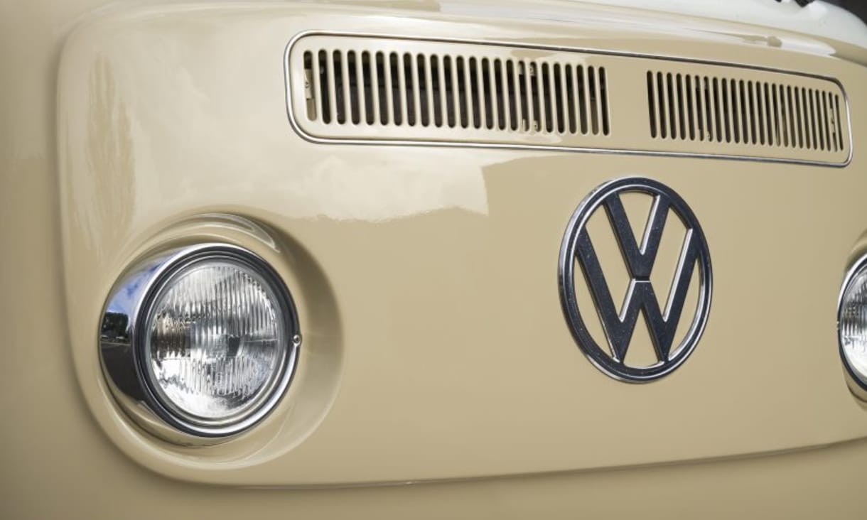 Tisztán elektromos és nagyon menő ez az 1960-as VW kisbusz