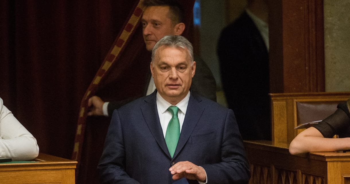 Direkt36: Már a háború kitörésének napján kiadta Rogán a propagandagépezetnek, milyen paneleket kell sulykolni