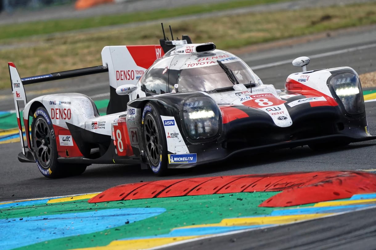 Fernardo Alonso ismét világbajnok, de nem a Forma-1-ben