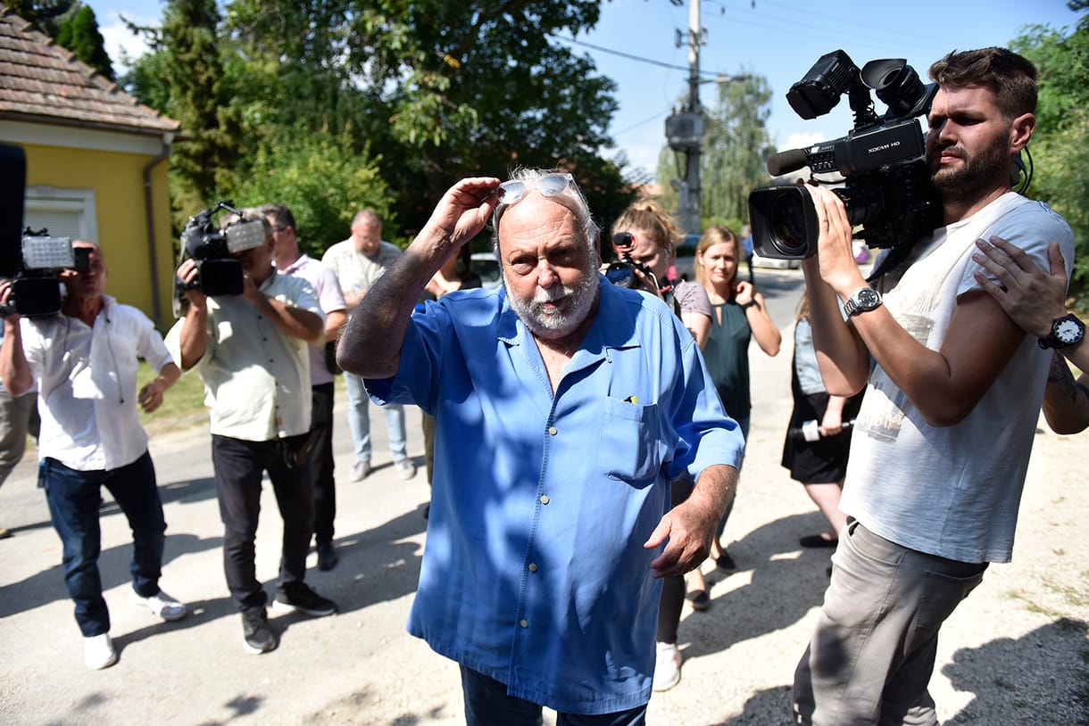 Furán cáfol Vajna: szerinte nem lesz változás, a TV2 marad, ahol van