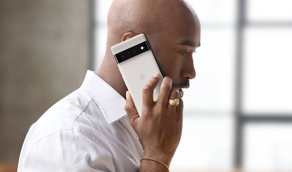 Egy ártatlan művelet papírnehezéket csinálhat a drága androidos telefonból