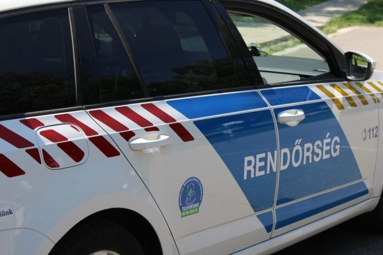 Balesetező embercsempészt keresnek a rendőrök Bács-Kiskunban