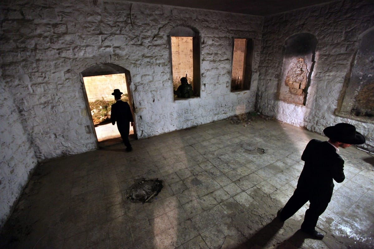 Felgyújtották József sírját Nábluszban
