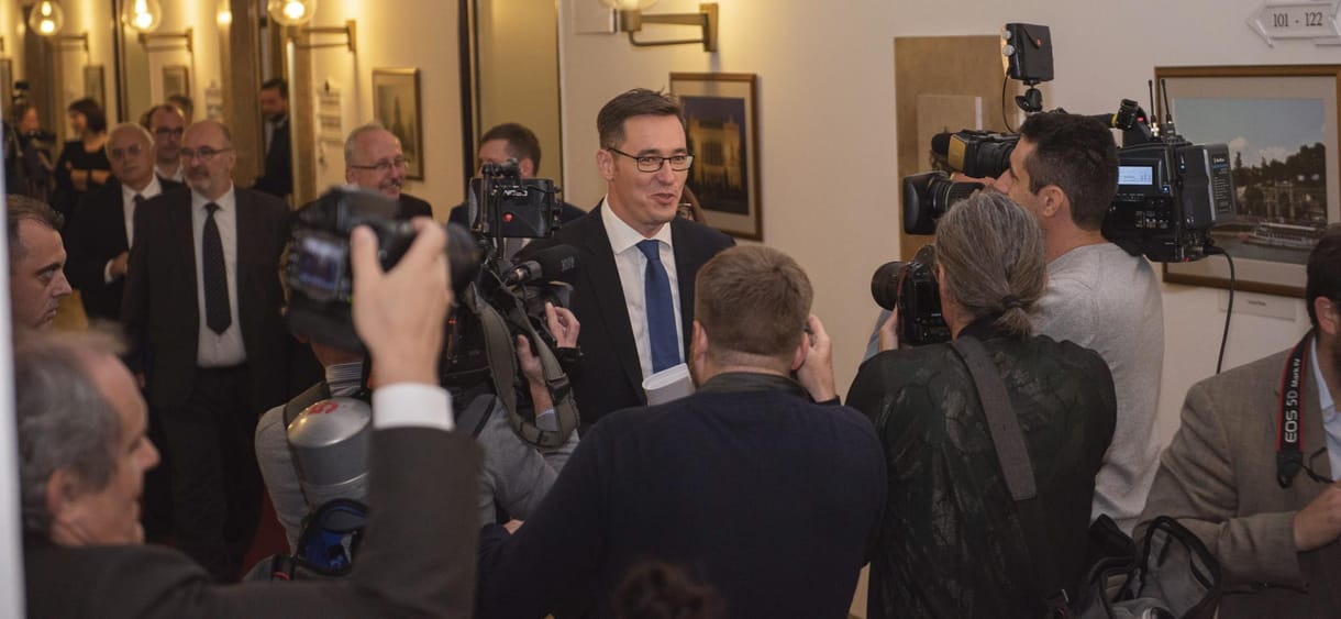 Karácsony: Az ördöggel is leülök tárgyalni, ha így meg tudom menteni a színházainkat