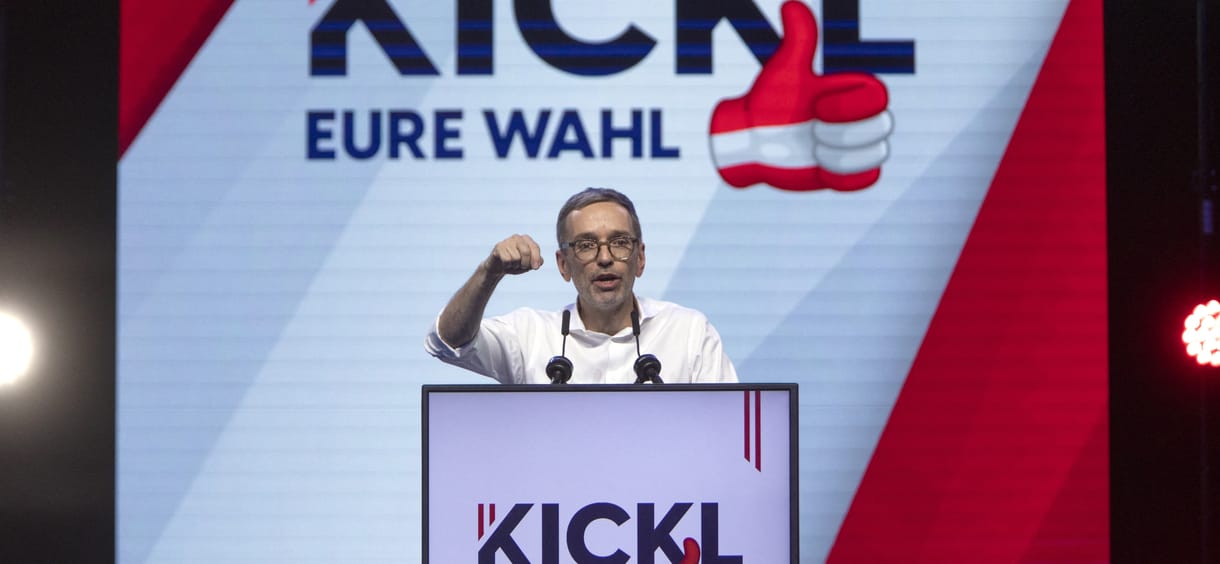 Bevezetik az orbáni modellt Ausztriában? Kommunisták kerülnek a bécsi parlamentbe? Kisokos az osztrák választások elé