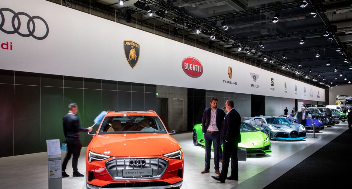 Több ezer Porsche, Bentley és Audi akadt el az amerikai vámon, mert kényszermunkával készült alkatrész lehet bennük
