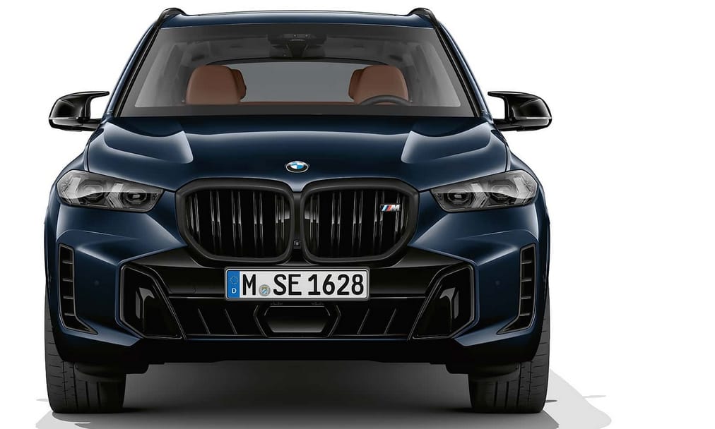 Íme a BMW legújabb golyó- és robbanásálló divatterepjárója