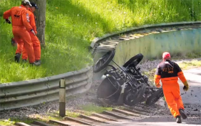 Vagyont érő veterán Bugattit zúzott le egy brit gyűjtő – videó