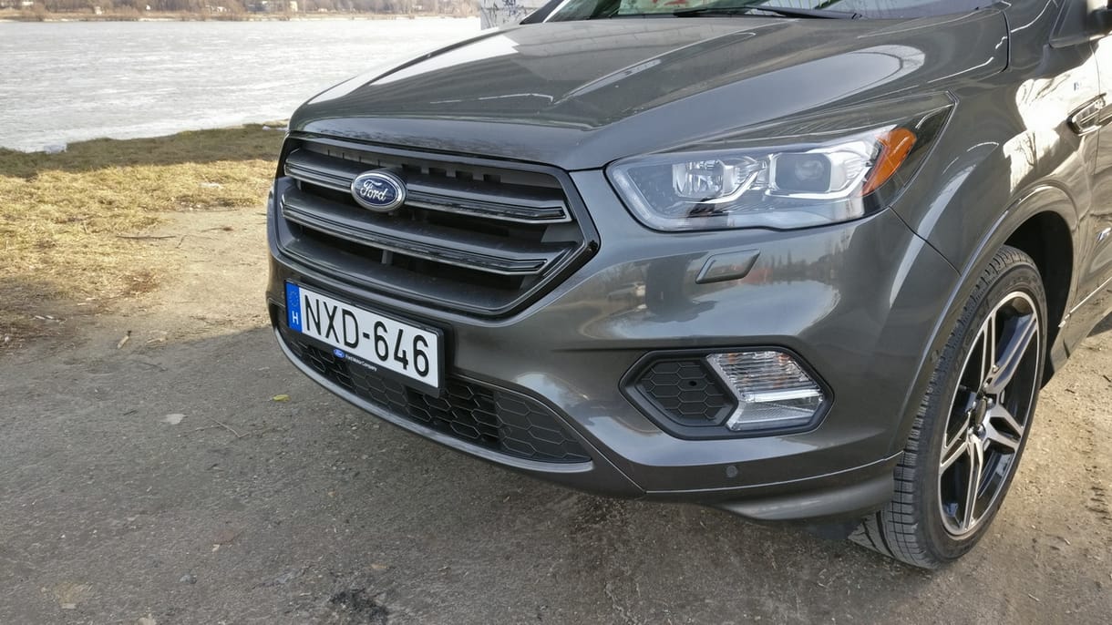 Plasztikai sebészet – teszteltük az új Ford Kugát