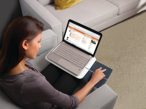 Multitouch touchpaddel felszerelt laptop-támaszték