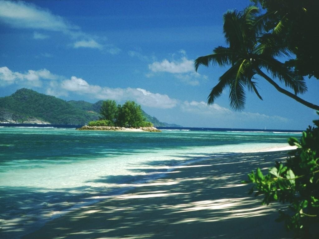 Ahol talicskázni, adócsalni és búvárkodni is jó: Seychelles-szigetek