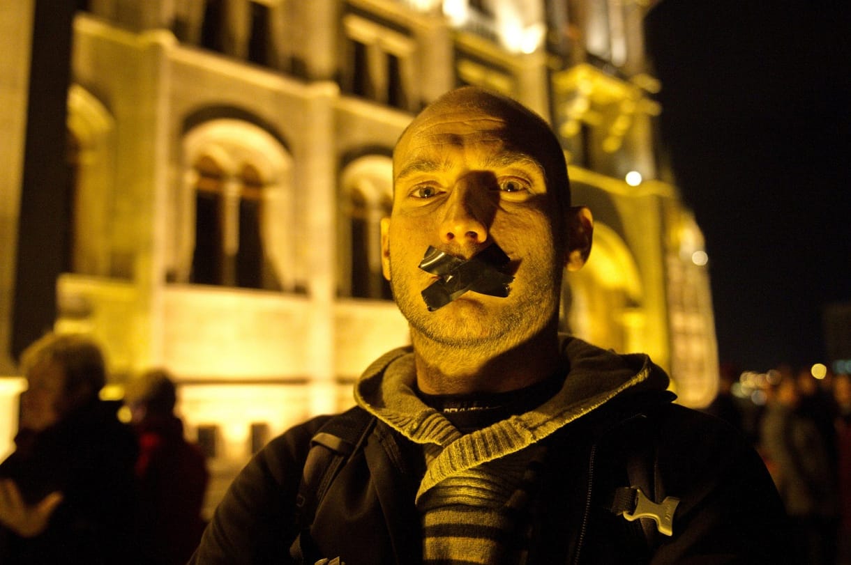 Gőzerővel folytatódik a sorosozás, a héten jön a civilek elleni javaslat