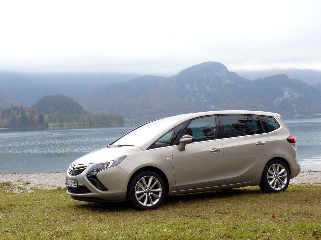 Vezettük az Opel Zafira Tourert