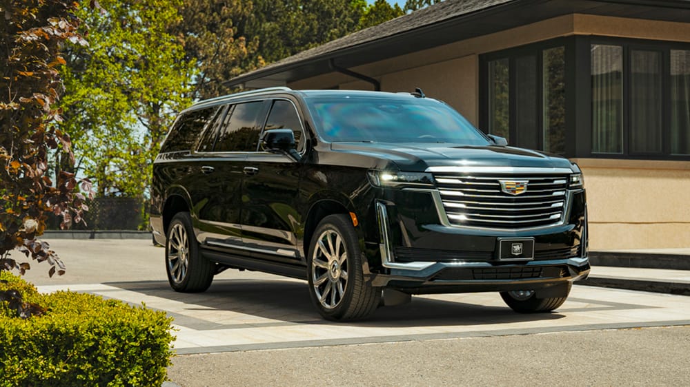 Harckocsinak tűnik a páncélozott Cadillac Escalade