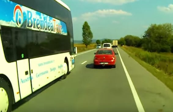 Az milyen, amikor a buszos a legnagyobb bűnöző a közlekedésben?