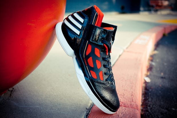 Segített Adidas cipőjének kialakításában az NBA leggyorsabb kosarasa