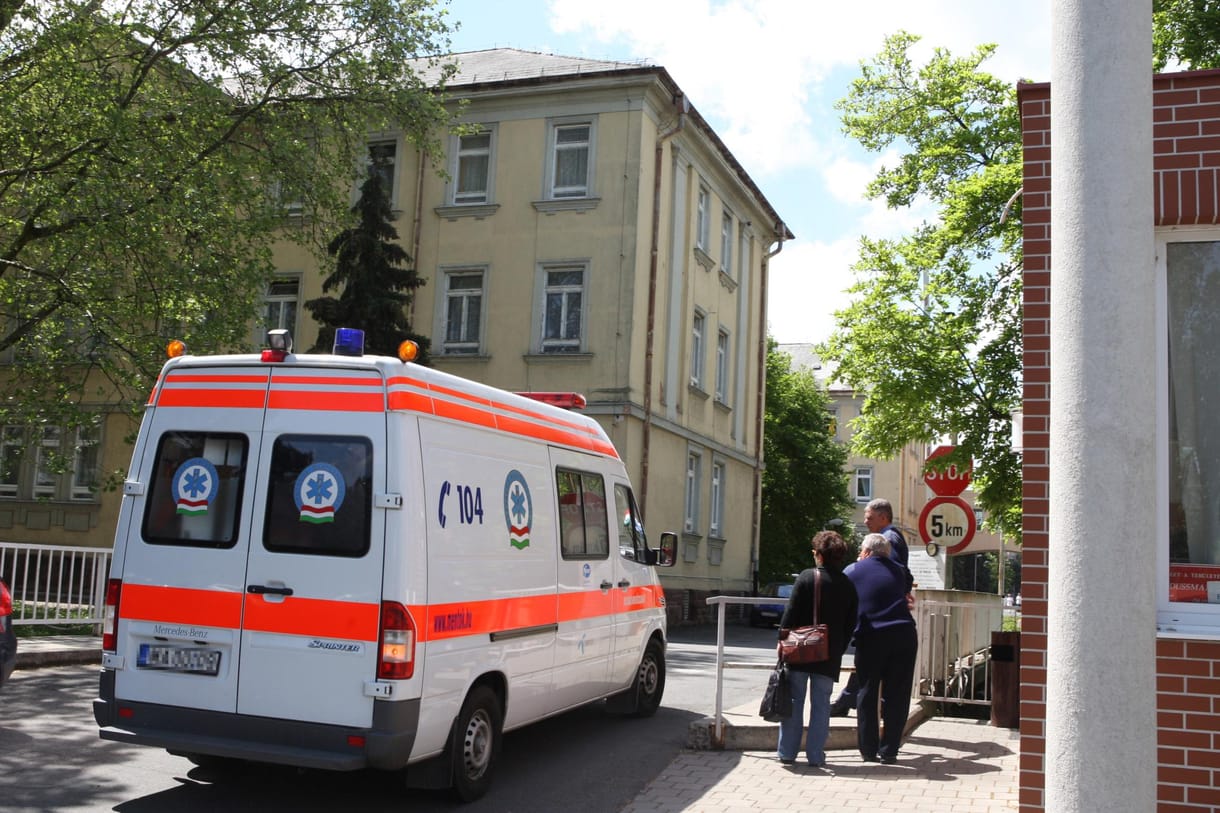 Hőség: százzal több riasztásuk volt a mentőknek Budapesten