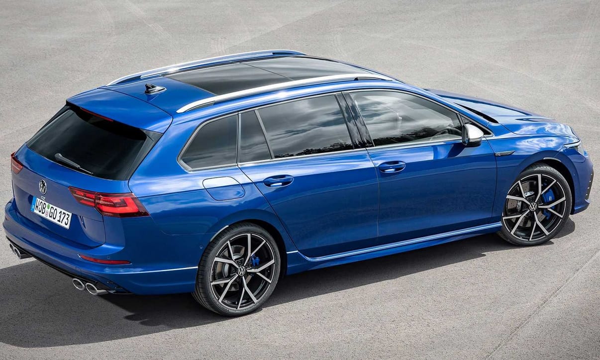 Beárazták a VW Golf 320 lóerős sportkombi változatát