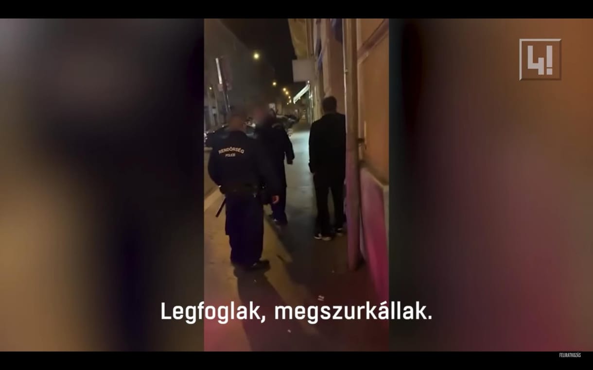 Szurkálással fenyegetett meg külföldi fiatalokat a bulinegyedben egy rendőr – videó