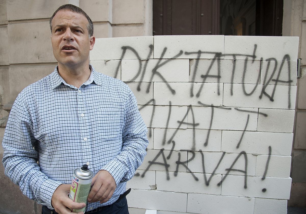 Seres: Megszoksz, megszöksz, vagy bojkottálsz?