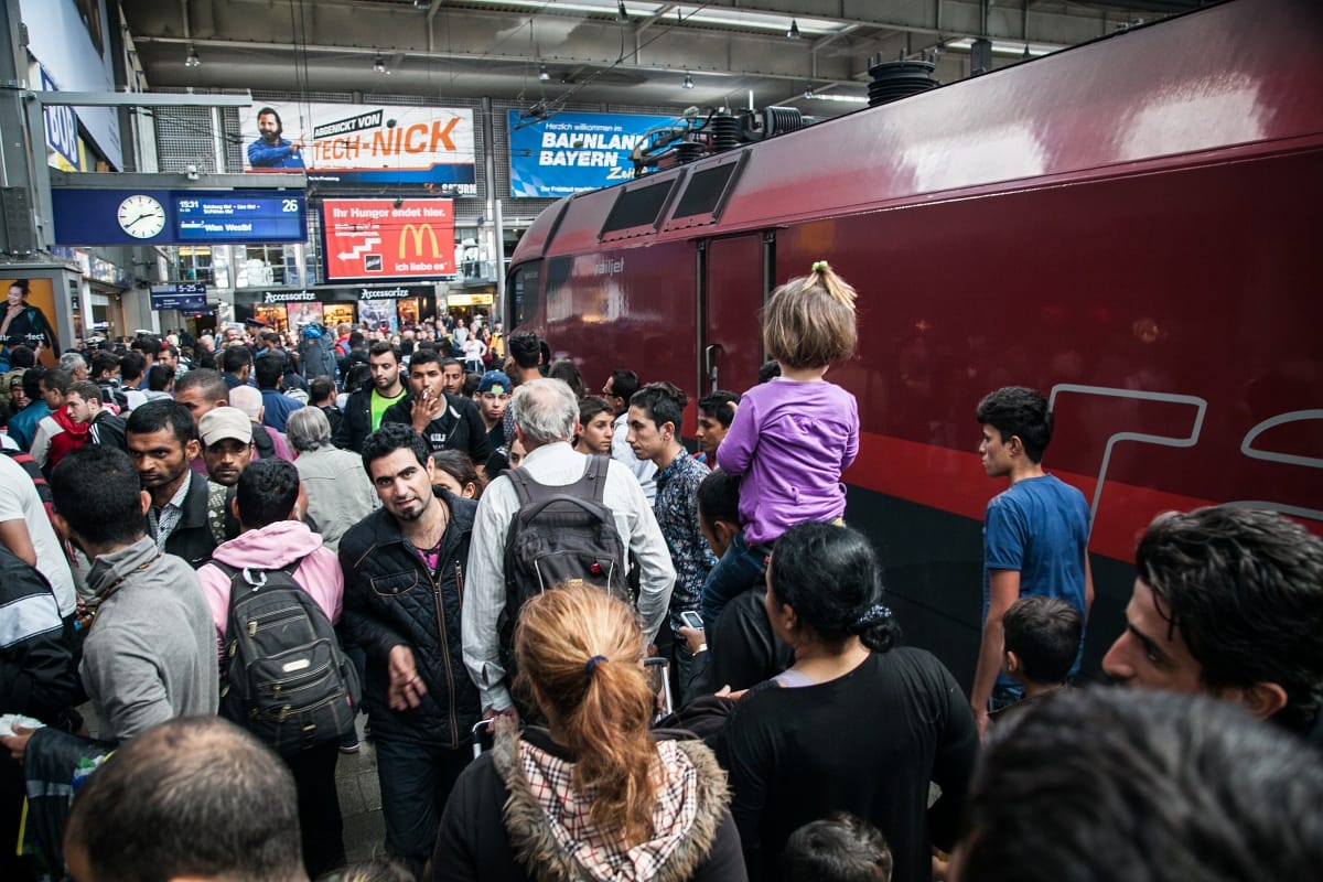 Csúcsot döntöttek a menekültek Németországban