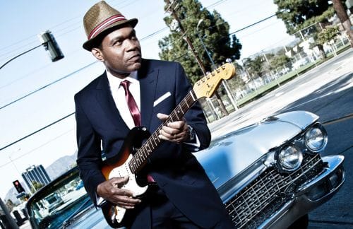 „Ez volt a világ legkirályabb érzése” – interjú Robert Cray-jel