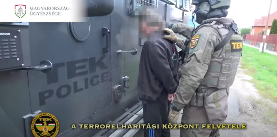 Újabb gyanúsítottakat tartóztathatnak le az ártándi határrendészek vesztegetési ügyében – videó