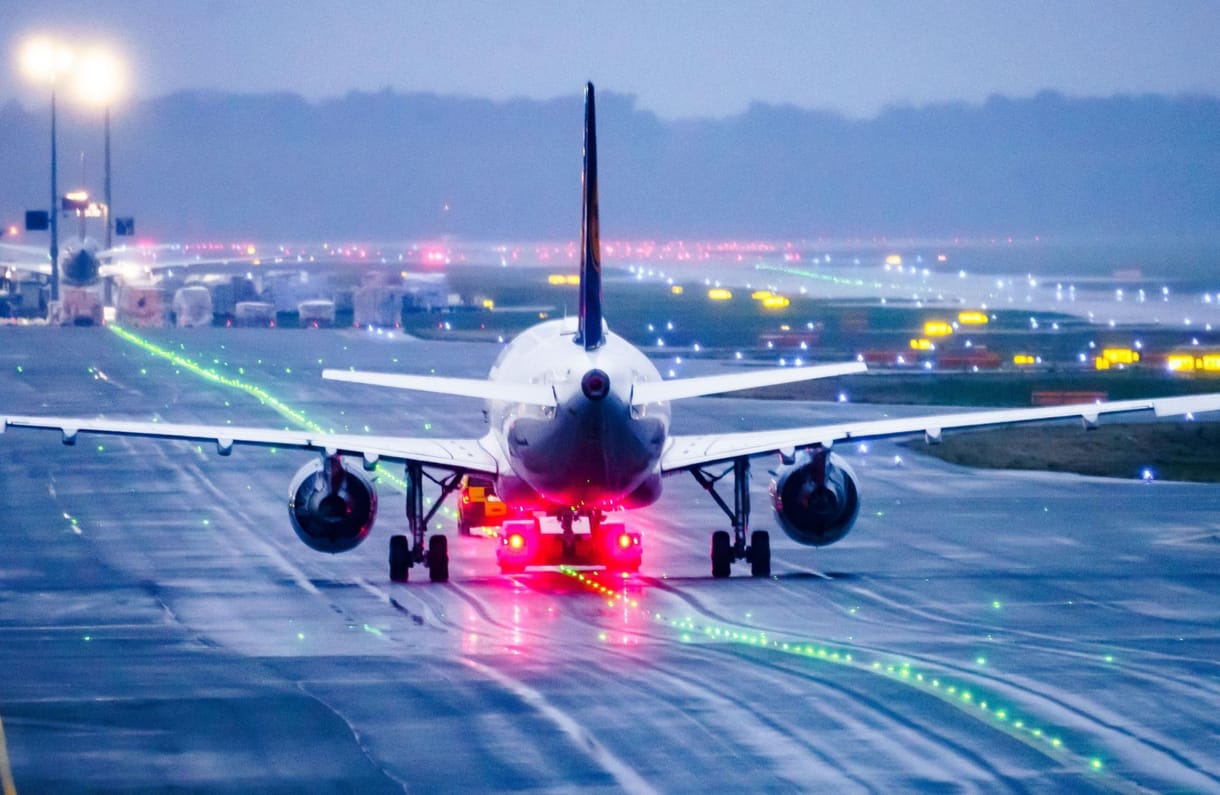 Biztonsági okokból egyelőre nem indítja újra teheráni járatát a Lufthansa