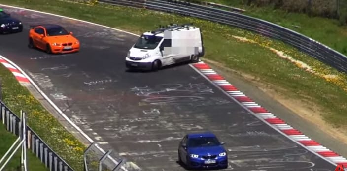 Német villanyszerelők ebédidőben a Nürburgringen? Nem biztos, hogy jó ötlet