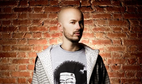 Zene ingyen: Wax Tailor feat. Speech Defect - B-Boy On Wax / Soul Square Remix (letöltés)
