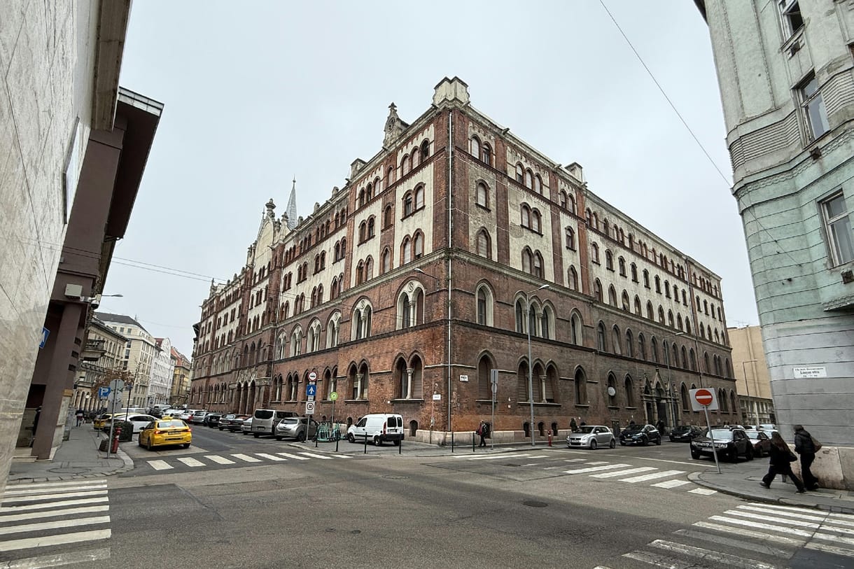 Eredménytelenül zárult a licit, marad a reformátusoknál az államtól ingyen kapott, majd 6,5 millárdért meghirdetett Központi Zálogház