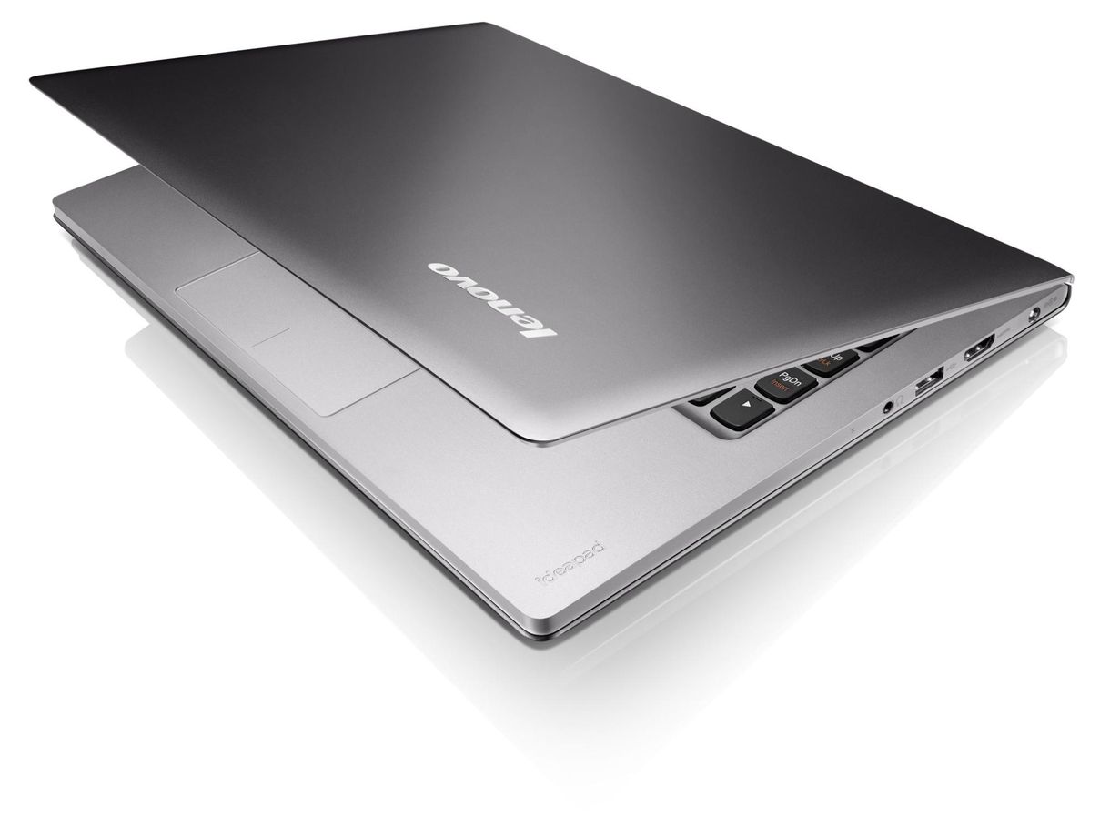 IdeaPad U300s: amikor a houte couture és csúcstechnika köt házasságot