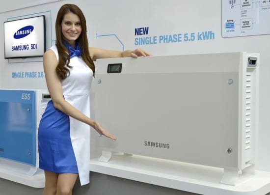 A Tesla után a Samsung is orrba vágja az L. Simon-i logikát