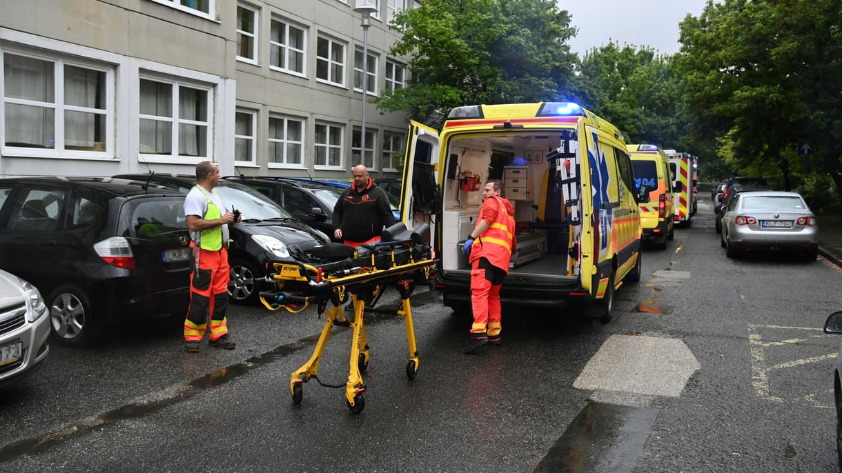 Gázspray-t és vegyszereket próbálgatott a gondnok a soroksári iskolában, ahol 31 gyerek lett rosszul
