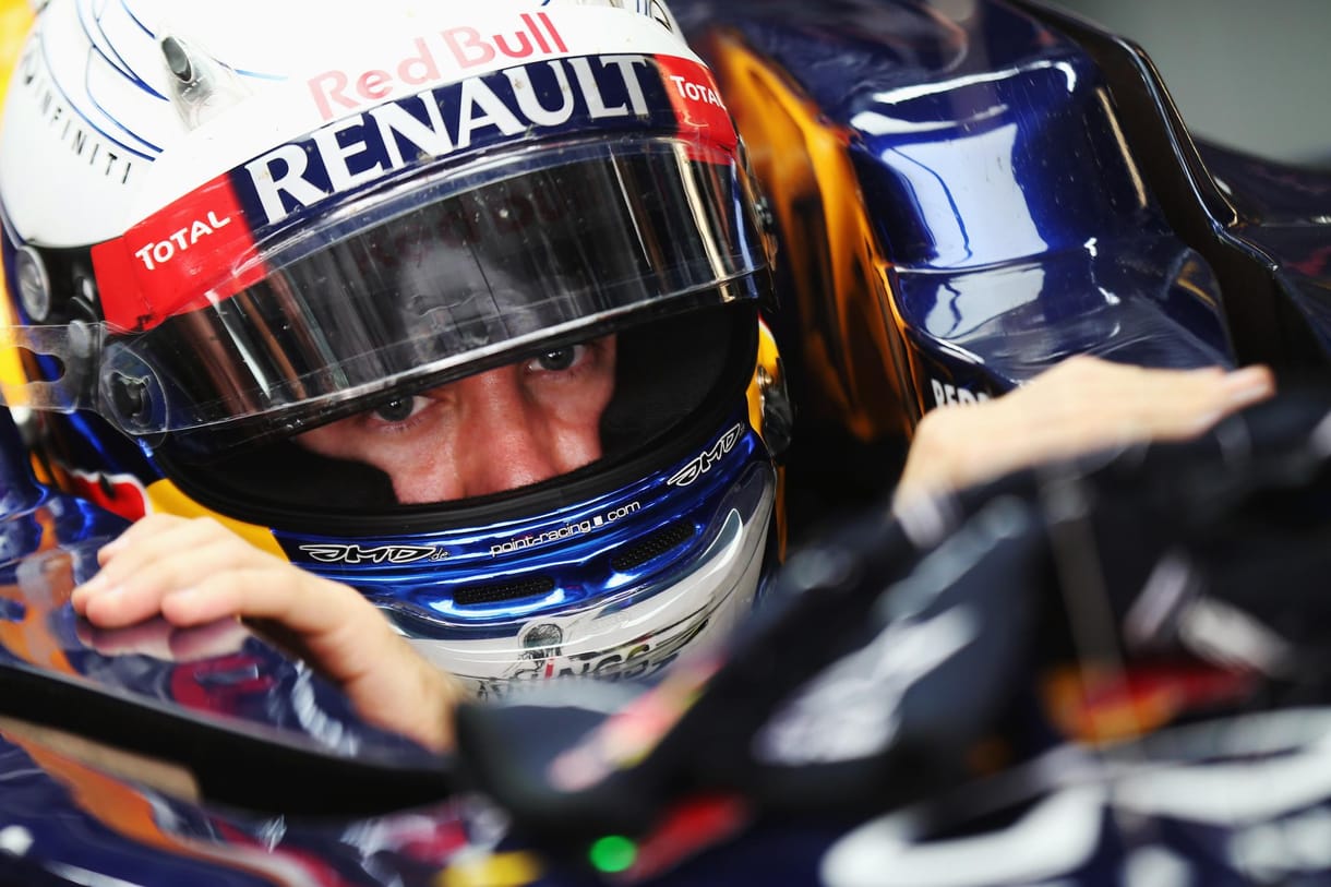 Vettel nagy formában kezdett Indiában is