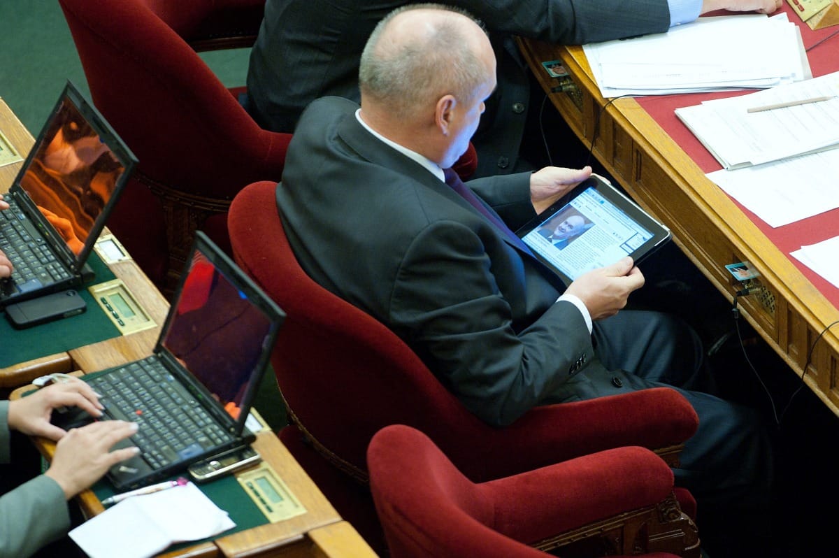 Az alkalmazások ősrobbanása után jön a mobilweb virágkora