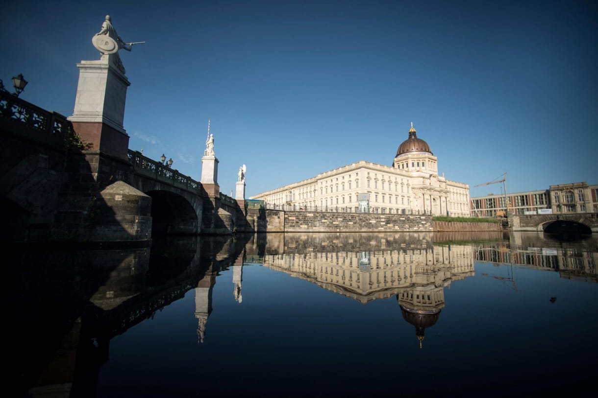 Öt holttestet találtak egy Berlin melletti házban