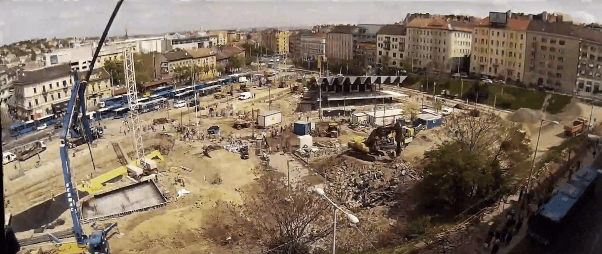 Timelapse-videón a Széll Kálmán tér újjászületése