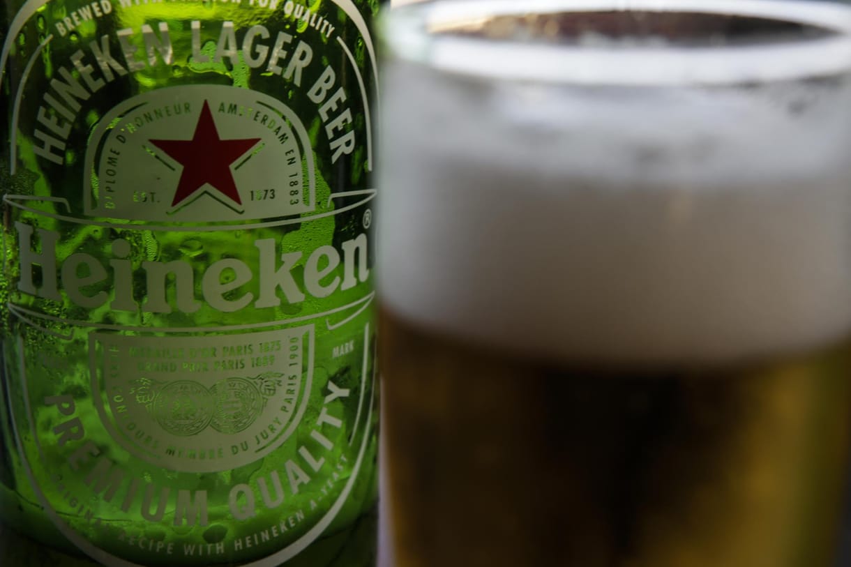 Heineken: marad a vörös csillag