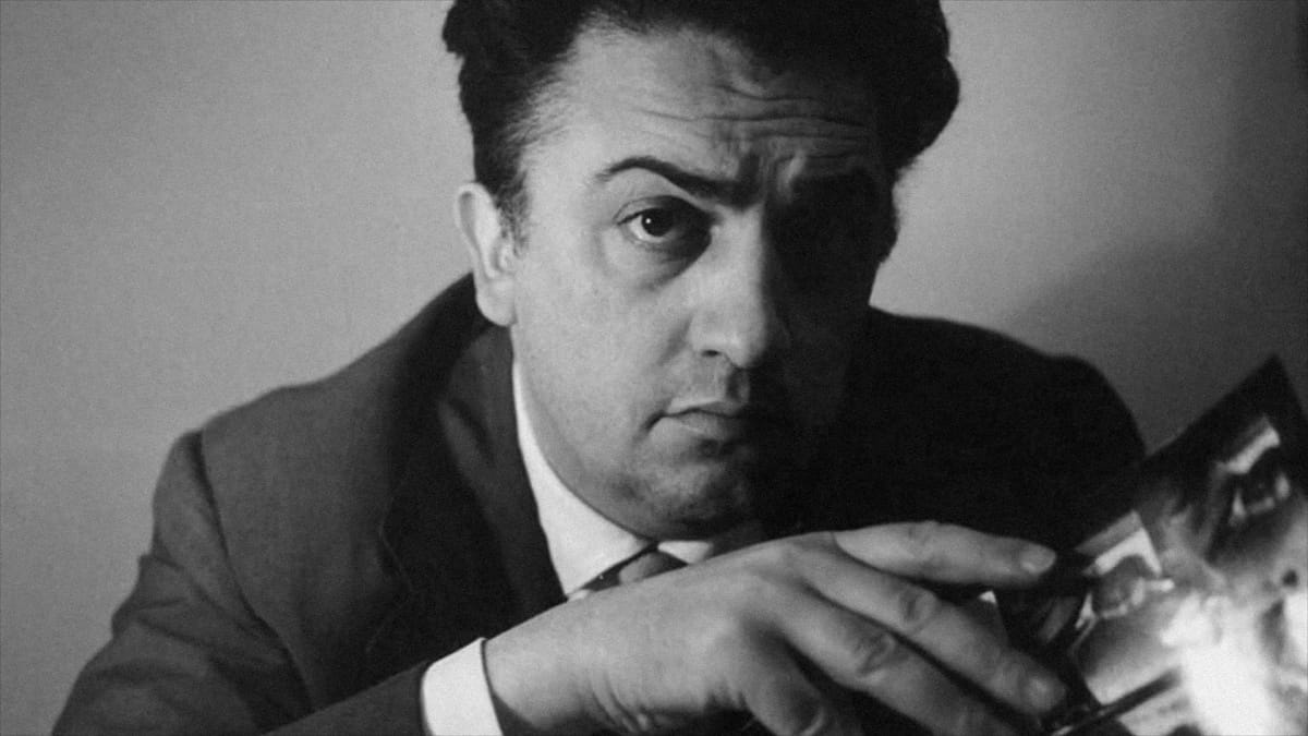 Fellini szeánszokat tartott, hitt a tarot-kártyának és a boszorkányságnak - filmajánló