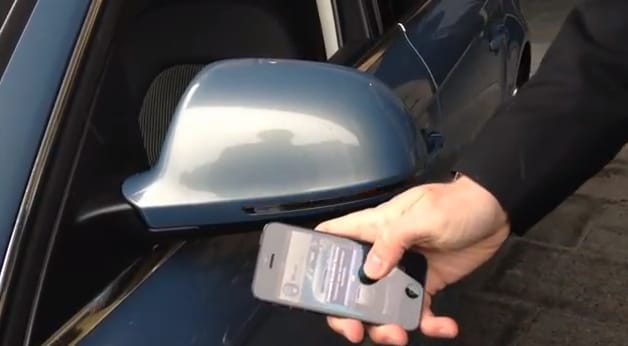 Így indít el egy autót egy iPhone